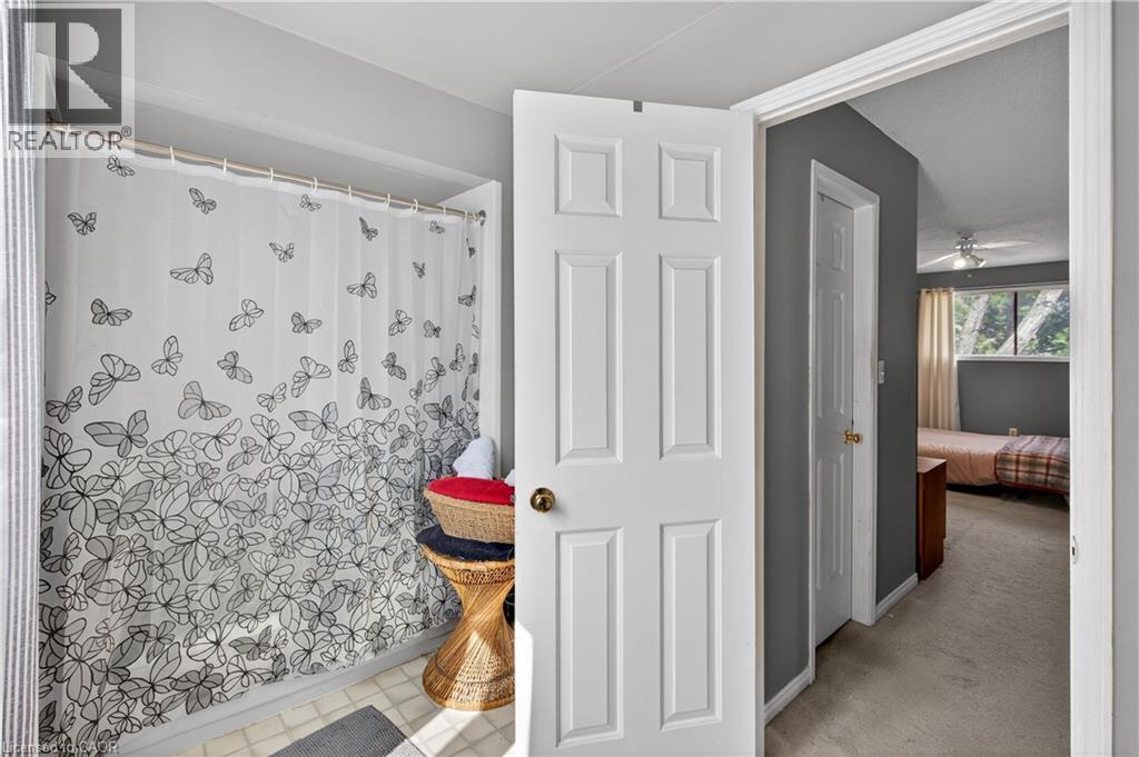 11 Giffin Road, Dundas, Ontario  L9H 6S4 - Photo 36 - 40815415