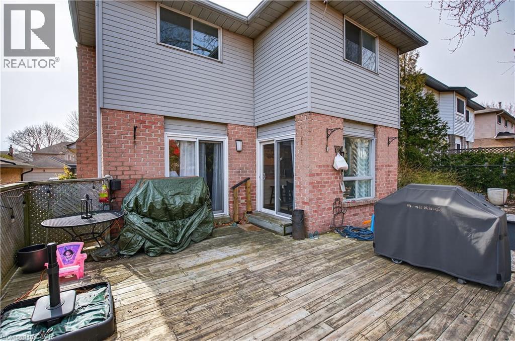 11 Giffin Road, Dundas, Ontario  L9H 6S4 - Photo 42 - 40815415