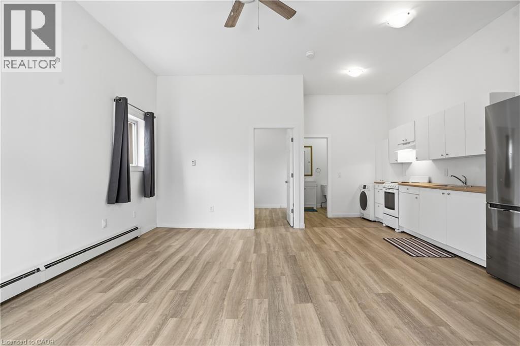 14 Avenue Place, Welland, Ontario  L3B 4B1 - Photo 3 - 40821966