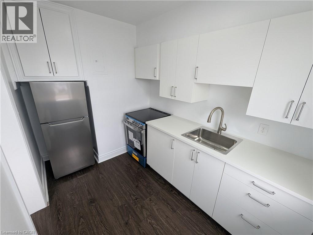 849 Brant Street Unit# 3, Burlington, Ontario  L7R 2J6 - Photo 5 - 40821802