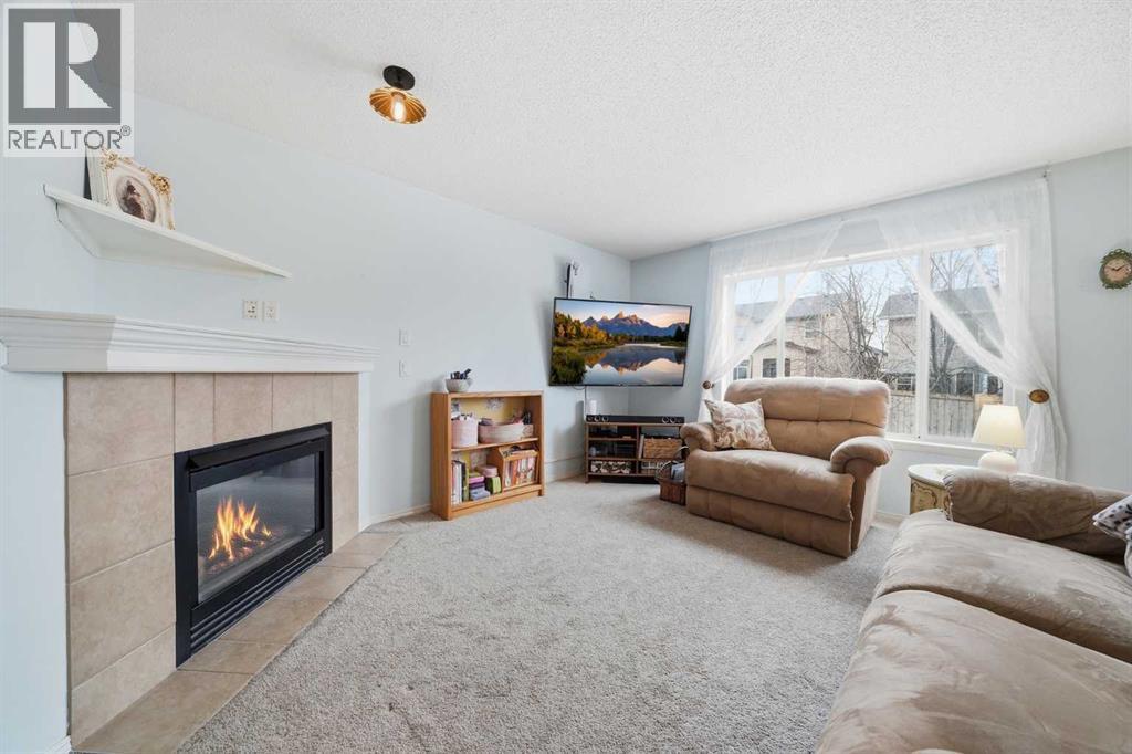 62 New Brighton Circle Se, Calgary, Alberta  T2Z 4B3 - Photo 3 - A2301403