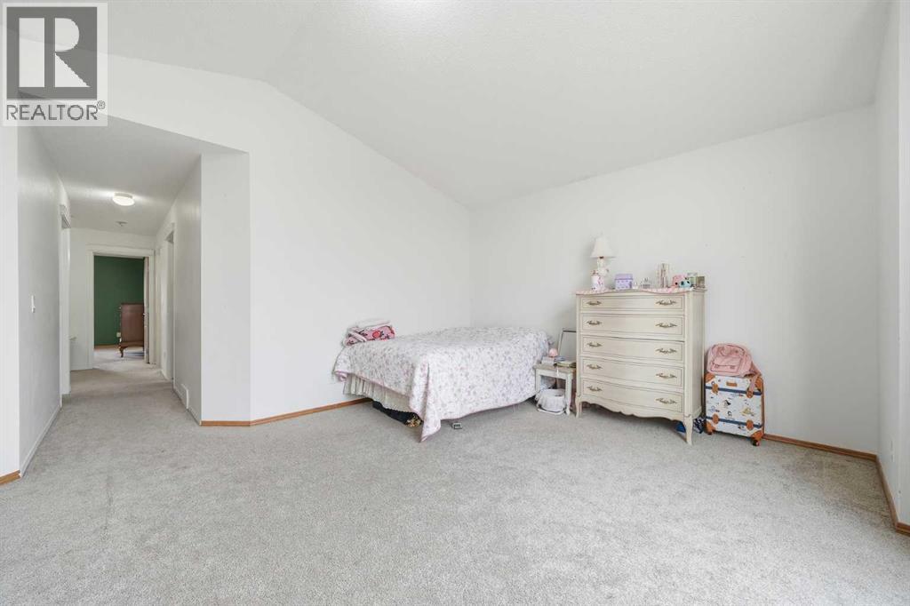 62 New Brighton Circle Se, Calgary, Alberta  T2Z 4B3 - Photo 17 - A2301403