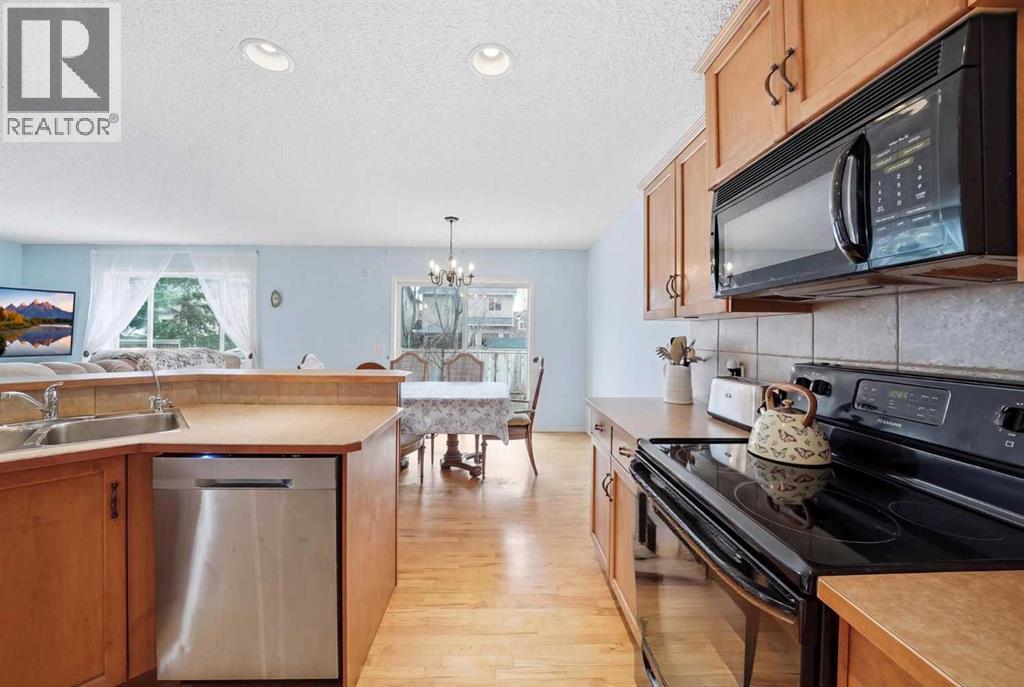 62 New Brighton Circle Se, Calgary, Alberta  T2Z 4B3 - Photo 8 - A2301403