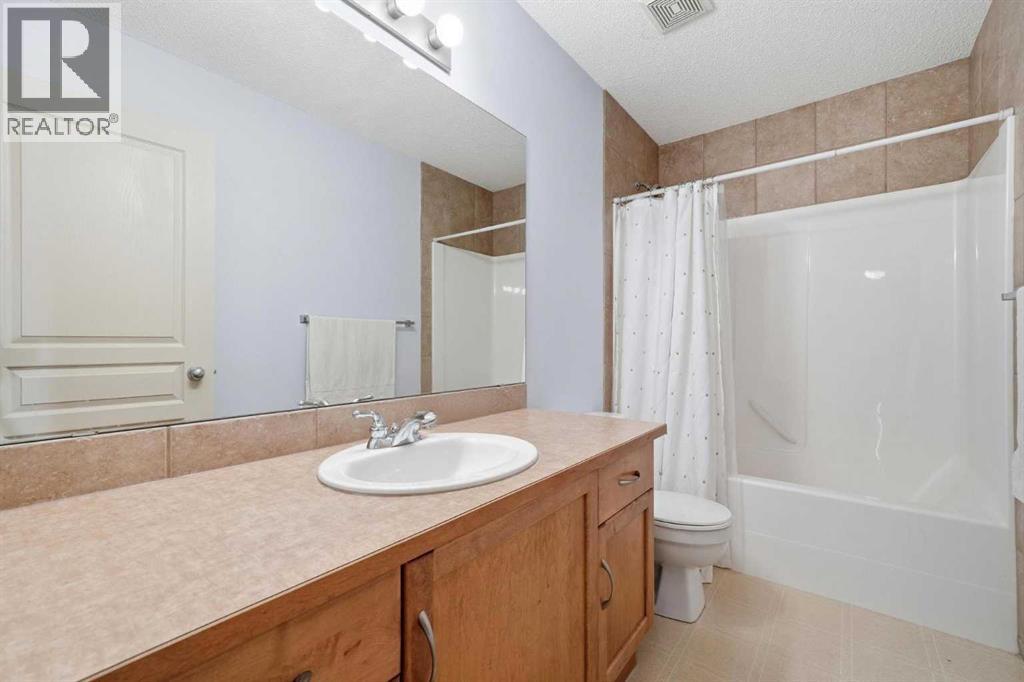 62 New Brighton Circle Se, Calgary, Alberta  T2Z 4B3 - Photo 26 - A2301403