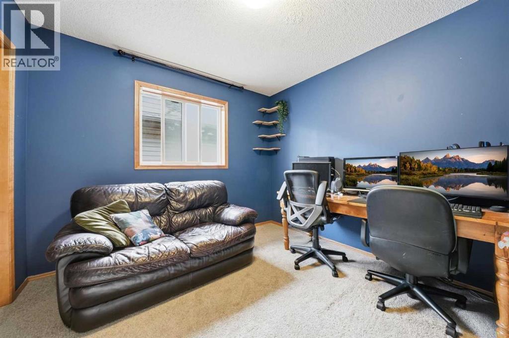 62 New Brighton Circle Se, Calgary, Alberta  T2Z 4B3 - Photo 24 - A2301403