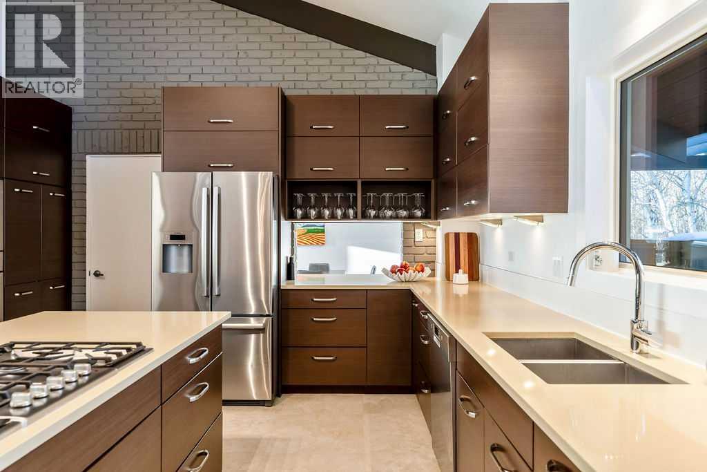 74 Artists View Drive, Rural Rocky View County, Alberta  T3Z 3N4 - Photo 10 - A2301712