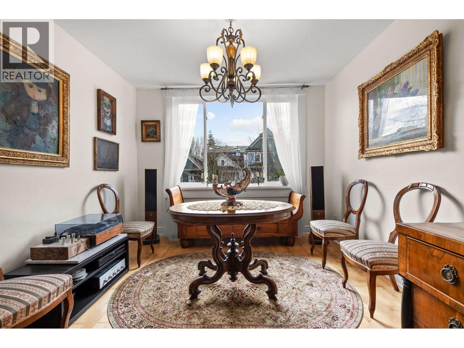 1829 1831 W 2ND AVENUE, Vancouver, British Columbia