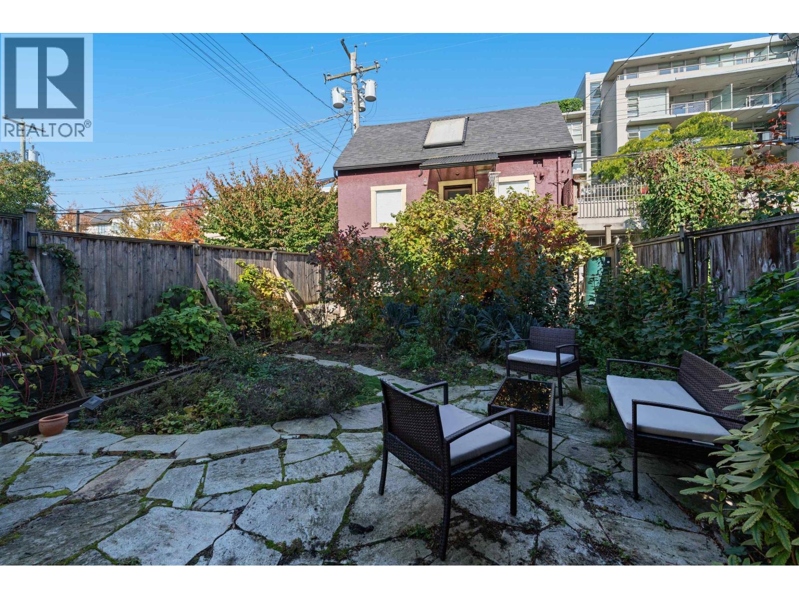 1829 1831 W 2nd Avenue, Vancouver, British Columbia  V6J 1J1 - Photo 11 - R3112819