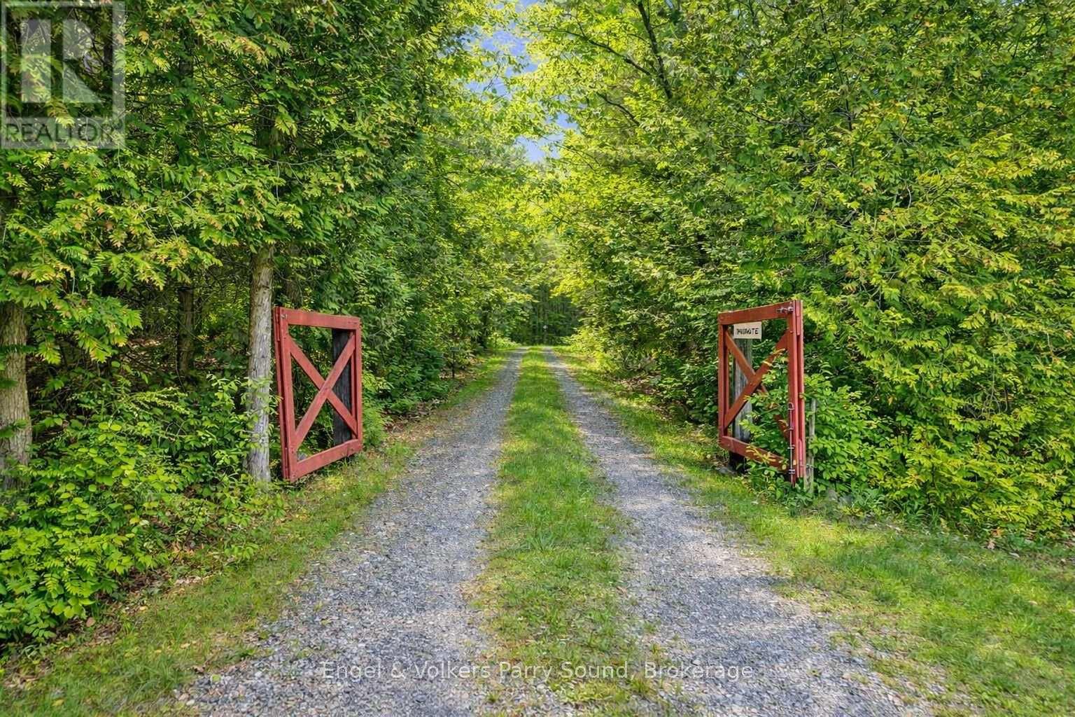 53 Birdwood Lane, Mcdougall, Ontario  P2A 2W7 - Photo 4 - X13013934