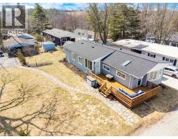 28 MACPHERSON Crescent, Flamborough, Ontario