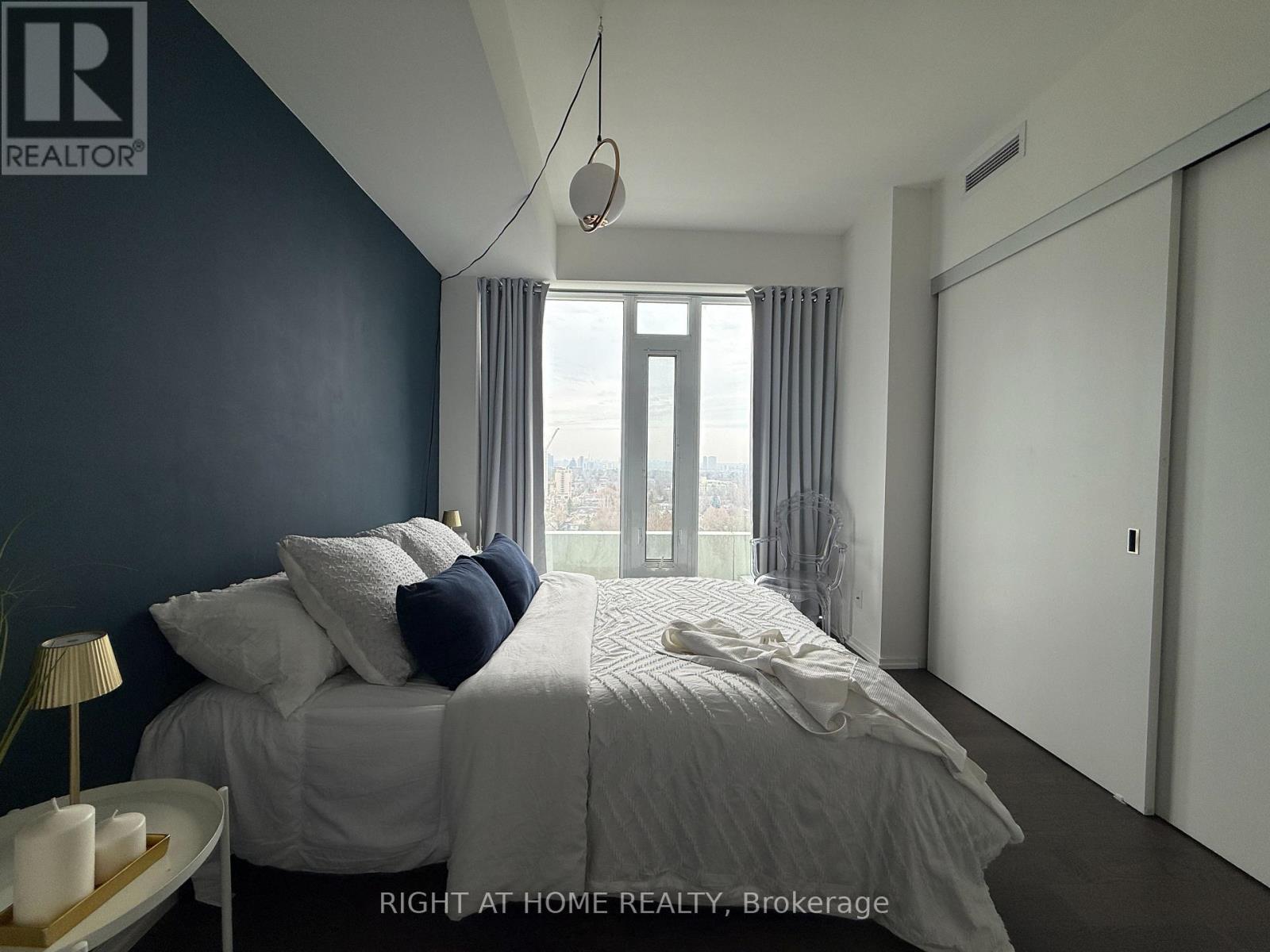 2004 - 5 Soudan Avenue, Toronto, Ontario  M4S 0B1 - Photo 21 - C13013916