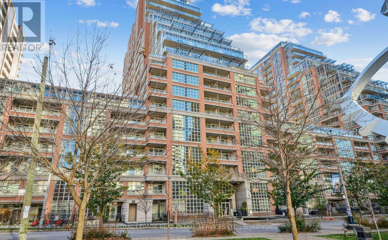 521 - 75 EAST LIBERTY STREET, Toronto, Ontario