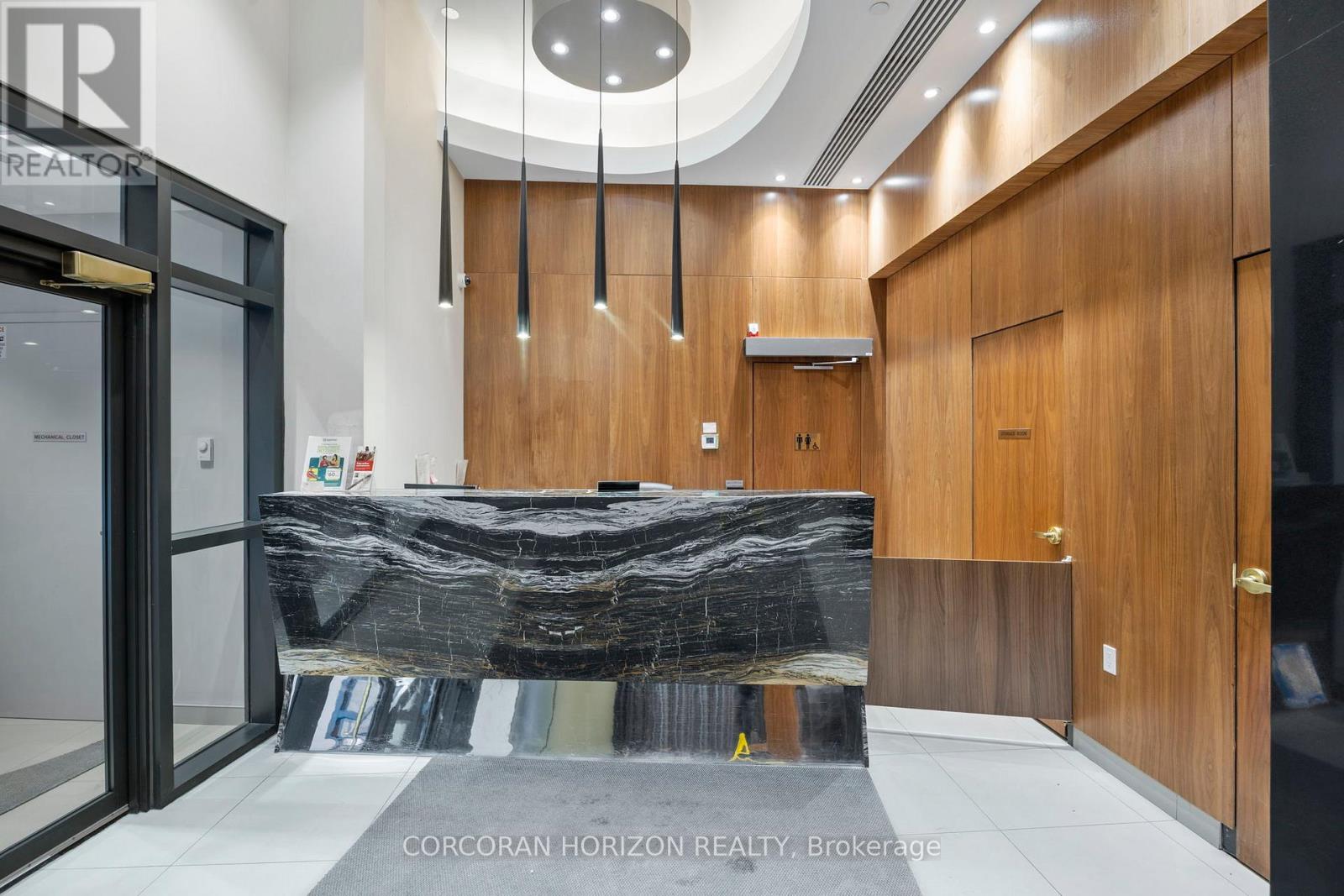 210 - 99 John Street, Toronto, Ontario  M5V 0S6 - Photo 3 - C13013936