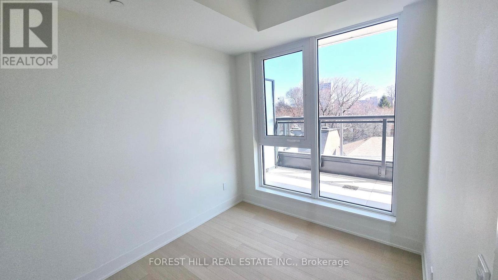 402 - 322 Dupont Street, Toronto, Ontario  M5R 0E3 - Photo 9 - C13013952