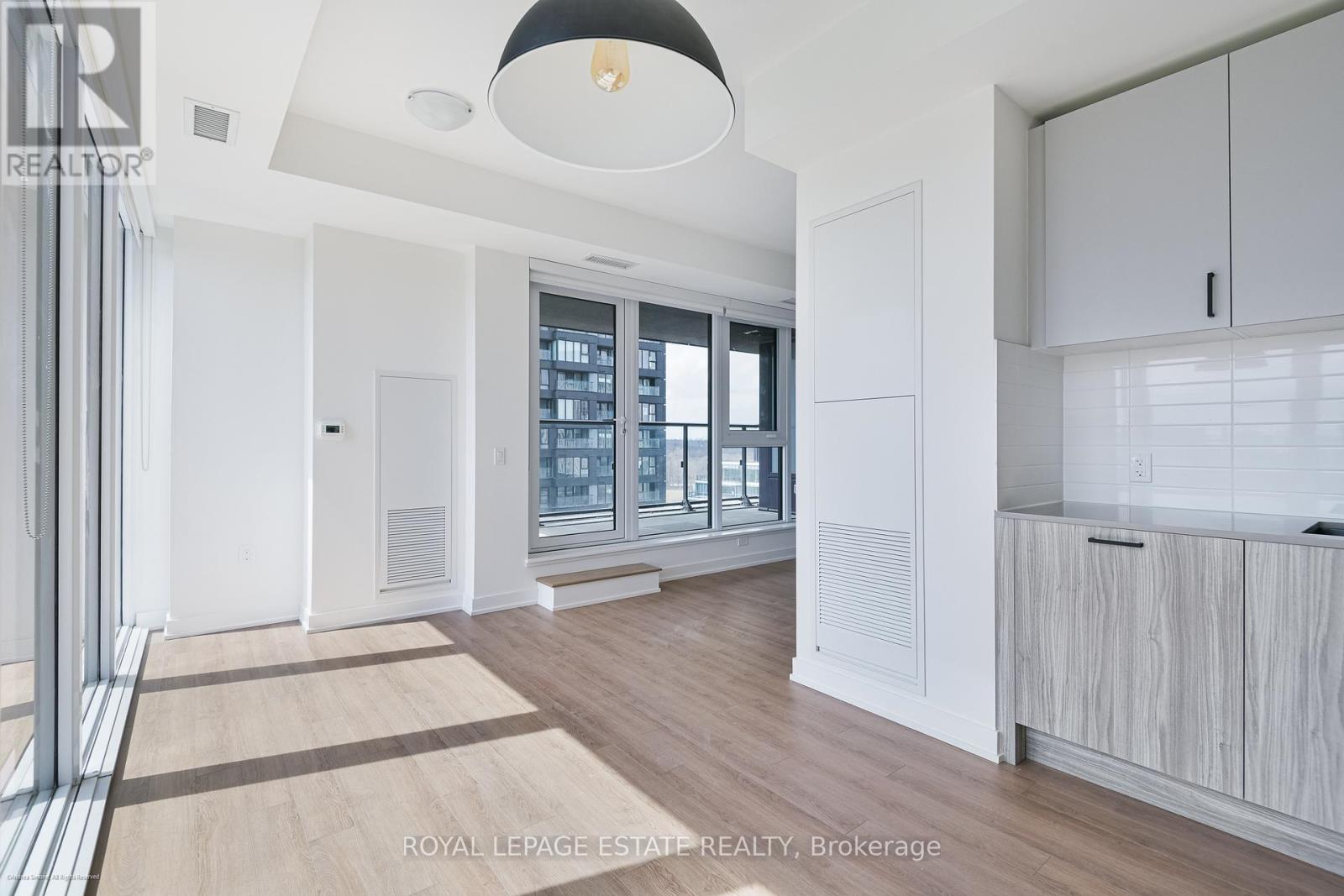 #1011 - 5 Quarrington Lane Lane, Toronto, Ontario  M3C 0S5 - Photo 11 - C13013996