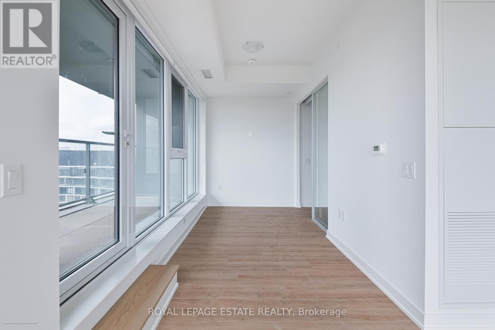 #1011 - 5 Quarrington Lane Lane, Toronto, Ontario  M3C 0S5 - Photo 5 - C13013996