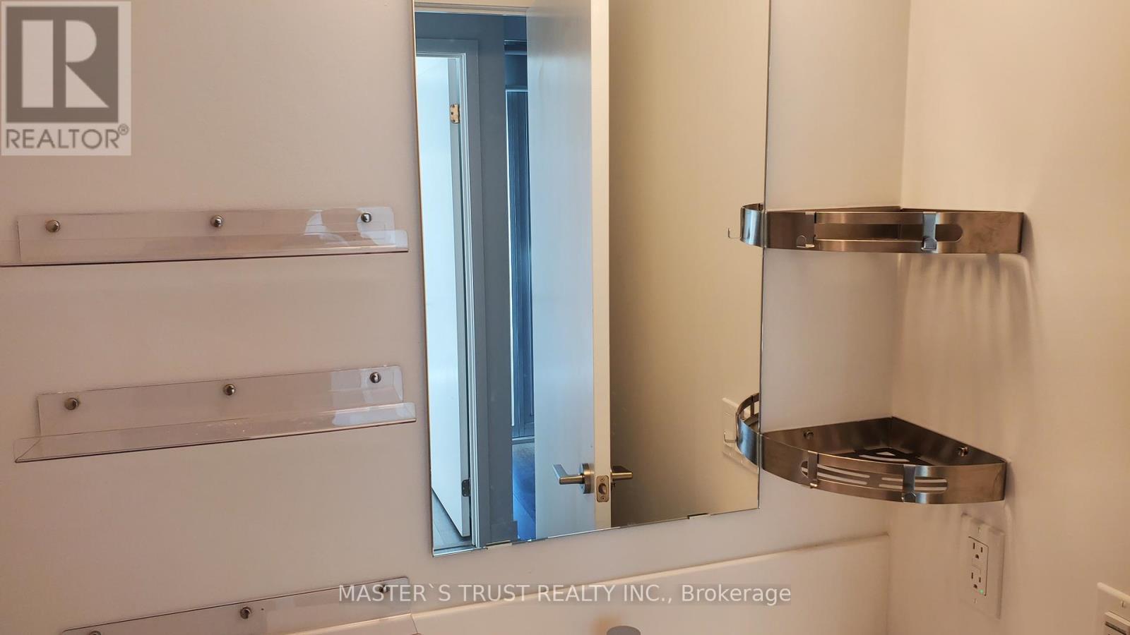 1020 - 238 Simcoe Street, Toronto, Ontario  M5T 1T4 - Photo 16 - C13014016