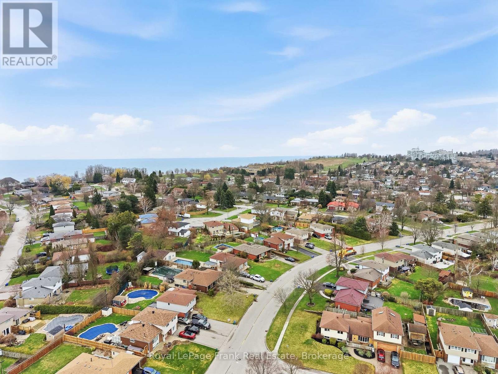 2 Callen Court, Ajax (South East), Ontario  L1S 3B1 - Photo 40 - E13013938