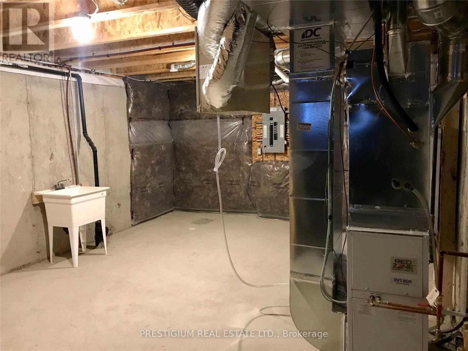 55 Jolly Way, Toronto, Ontario  M1P 0E2 - Photo 14 - E13014010