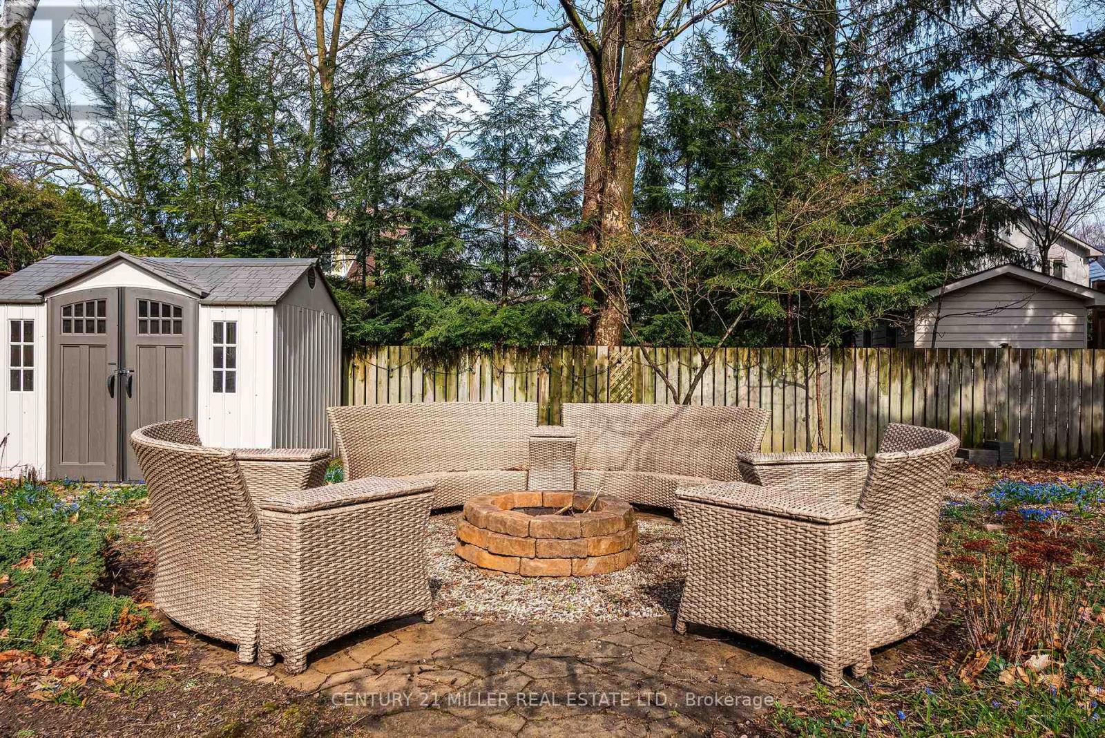 327 Macdonald Road, Oakville, Ontario  L6J 2A8 - Photo 30 - W13013268