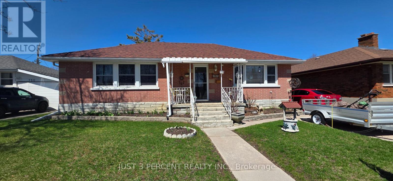 744 CRAWFORD PLACE, Peterborough, Ontario