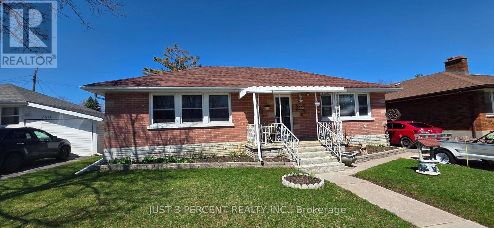 744 Crawford Place, Peterborough, Ontario  K9J 3X3 - Photo 2 - X13001620