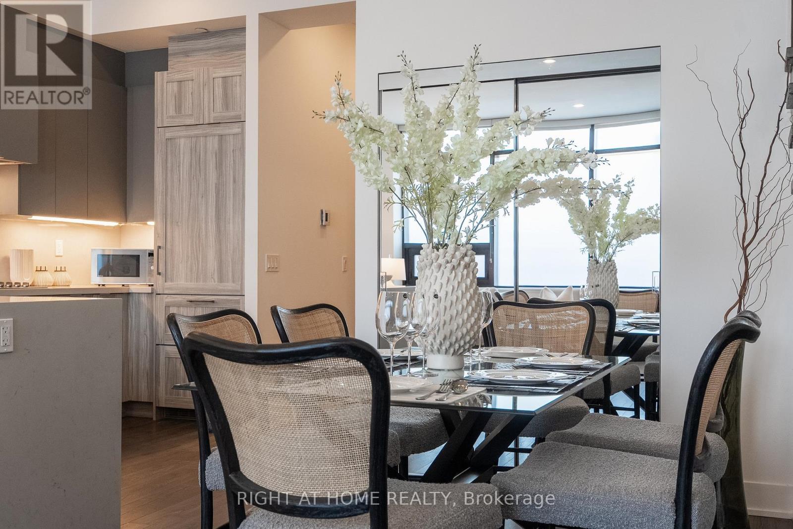 109 - 2908 Highway 7 Road, Vaughan, Ontario  L4K 0K5 - Photo 9 - N13013908