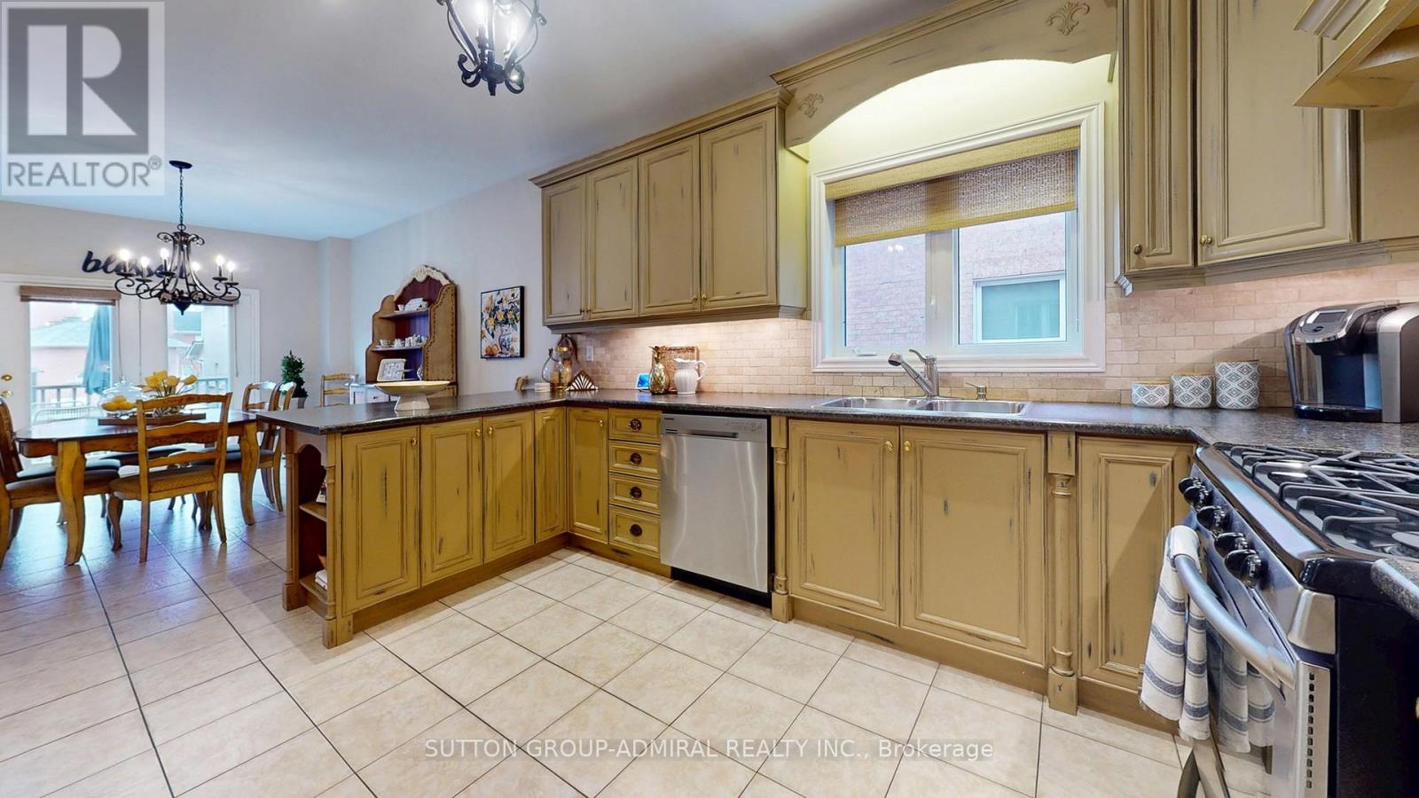 33 Calista Street, Vaughan, Ontario  L4H 3H8 - Photo 13 - N13013974