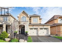 33 CALISTA STREET, Vaughan, Ontario
