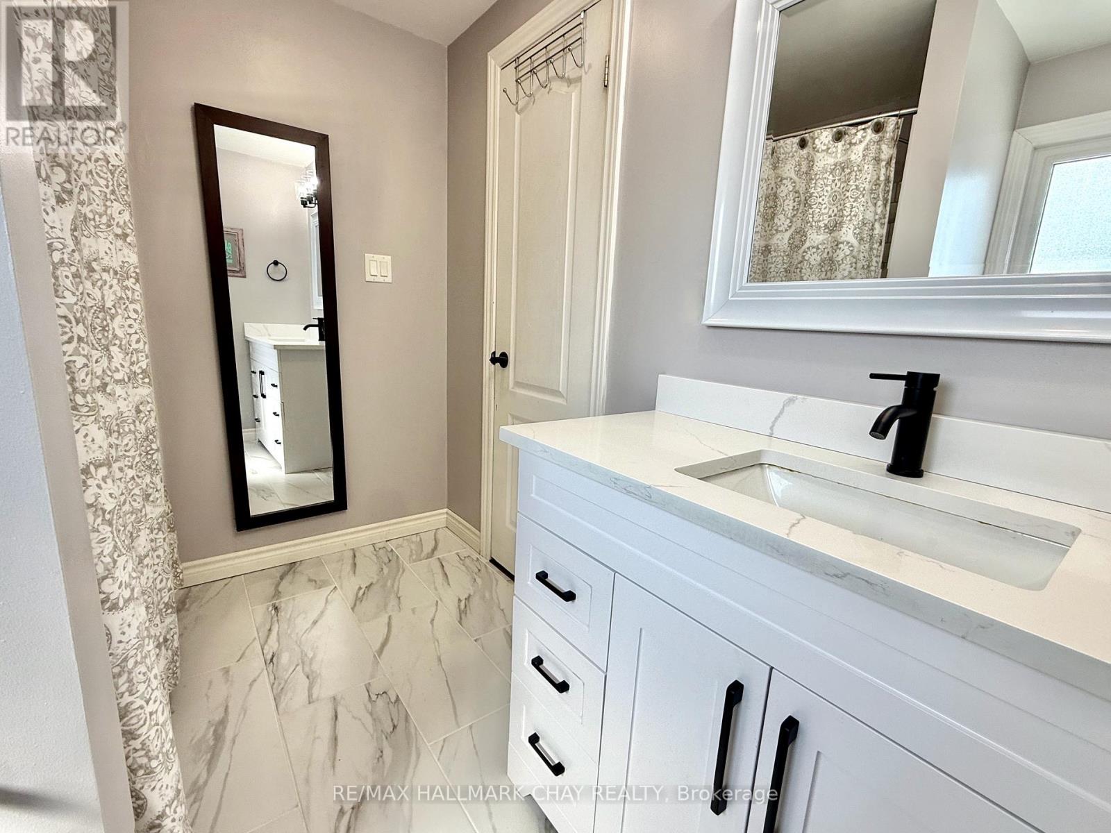 56 Briar Road, Barrie (Allandale Heights), Ontario  L4N 3M4 - Photo 22 - S13013906