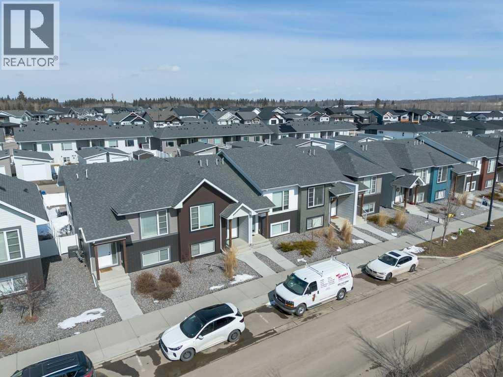 52 Evergreen Way, Red Deer, Alberta  T4P 3E5 - Photo 2 - A2301523