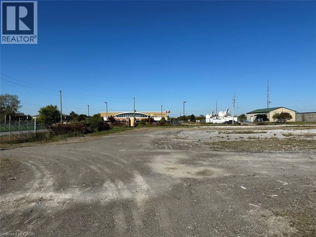 2691 Clifford Street, West Lincoln, Ontario  L0R 2A0 - Photo 4 - 40819132