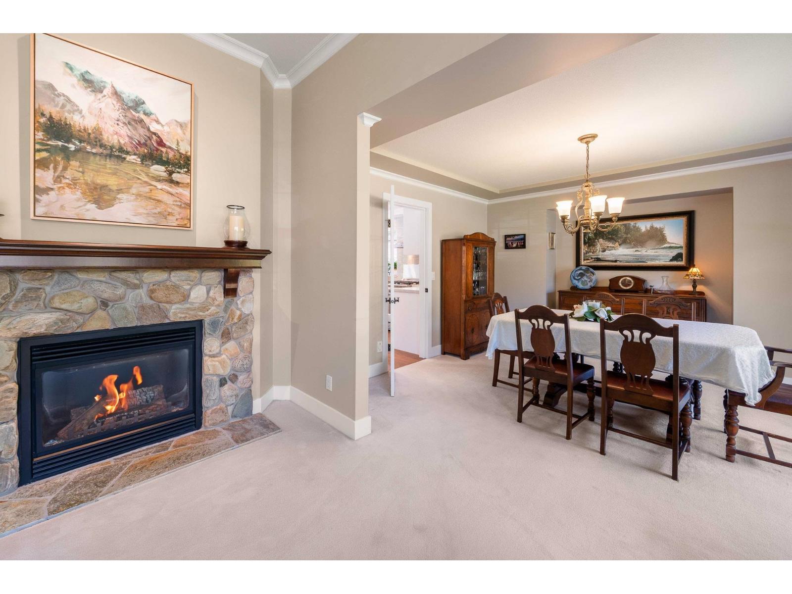 12076 57 Avenue, Surrey, British Columbia  V3X 2S4 - Photo 6 - R3112200