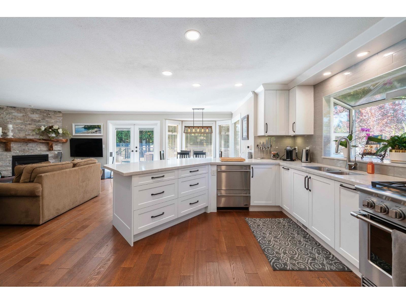 12076 57 Avenue, Surrey, British Columbia  V3X 2S4 - Photo 7 - R3112200