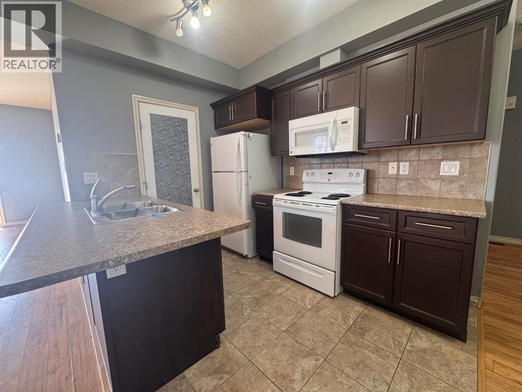 102, 109 Fontaine Crescent, Fort Mcmurray, Alberta  T9H 0B1 - Photo 8 - A2302767