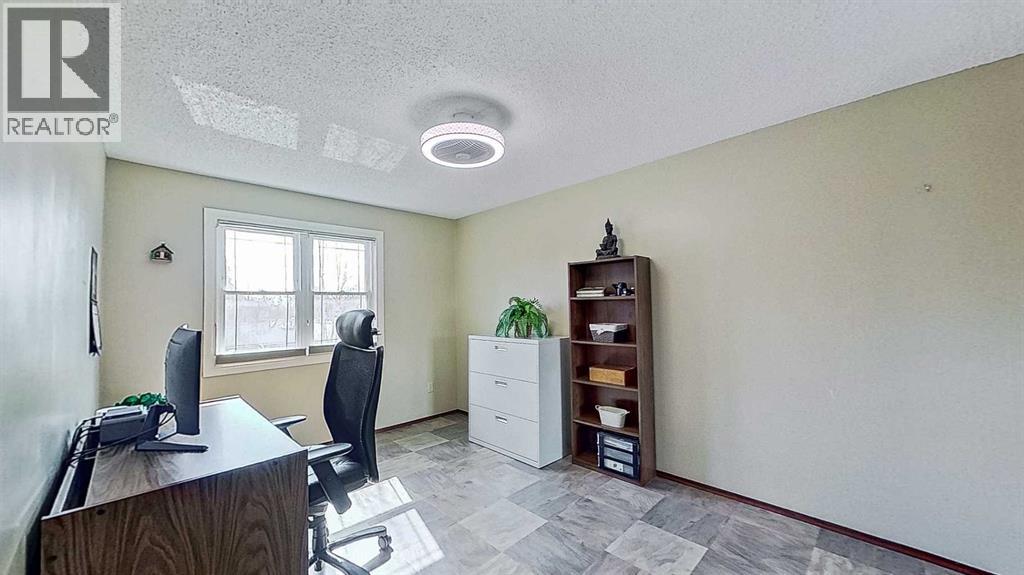 5801/5803 Dalgleish Road NW, Calgary, Alberta  T3A 1K4 - Photo 13 - A2297940