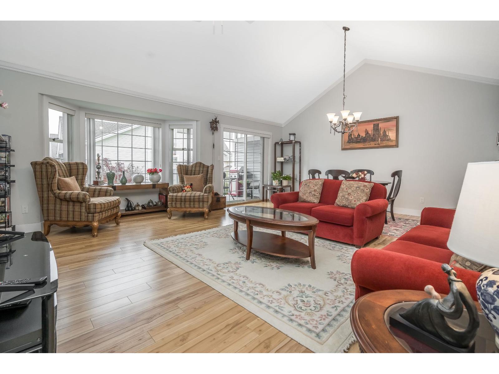 606 9131 154th Street, Surrey, British Columbia  V3R 9G8 - Photo 6 - R3112715