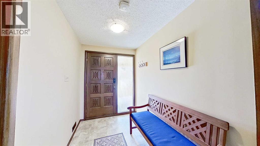 5801/5803 Dalgleish Road NW, Calgary, Alberta  T3A 1K4 - Photo 43 - A2297940