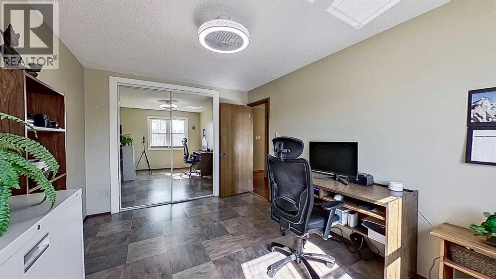 5801/5803 Dalgleish Road NW, Calgary, Alberta  T3A 1K4 - Photo 14 - A2297940