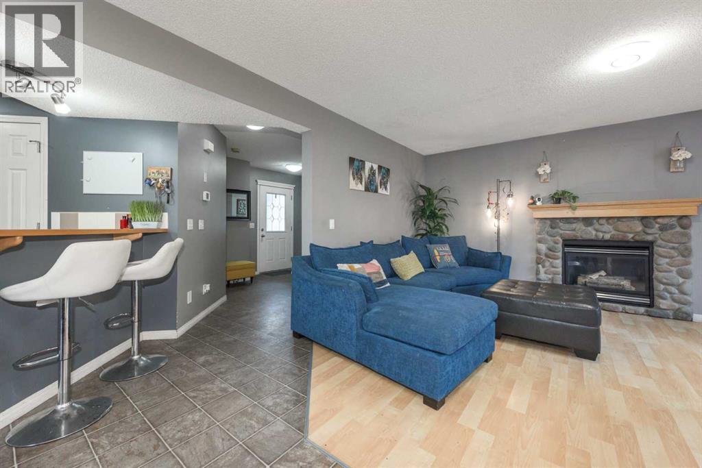 56 Evansbrooke Landing, Calgary, Alberta  T3P 1G5 - Photo 9 - A2301292