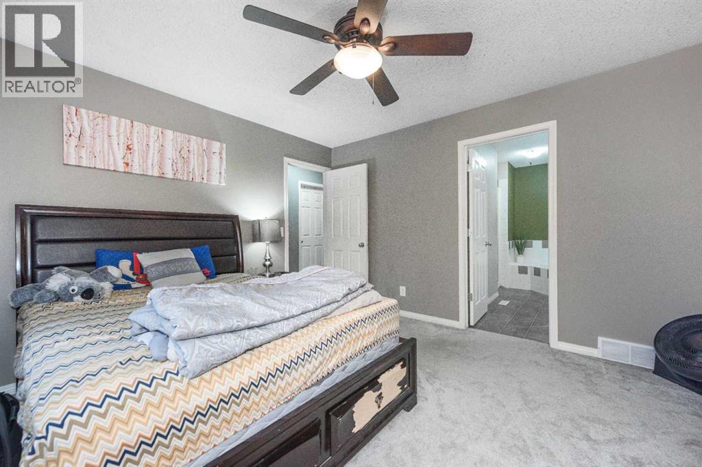 56 Evansbrooke Landing, Calgary, Alberta  T3P 1G5 - Photo 21 - A2301292