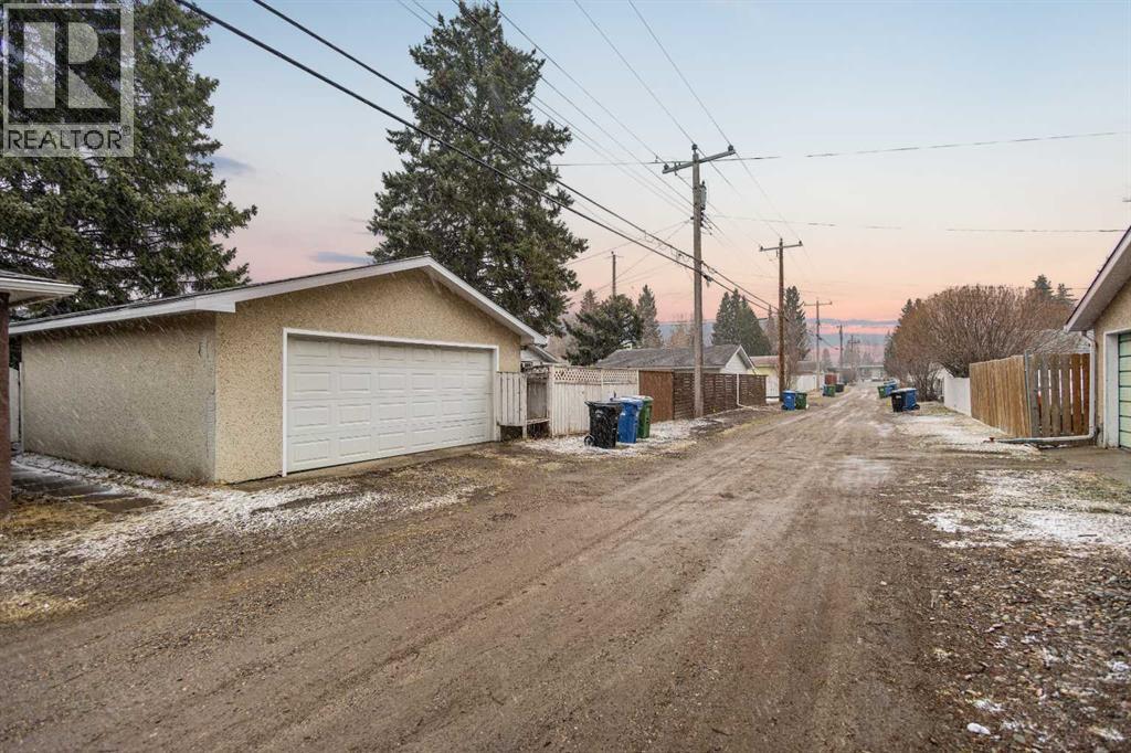 4823 Vanguard Road NW, Calgary, Alberta  T3A 0R5 - Photo 37 - A2302774