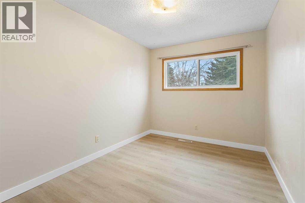 4823 Vanguard Road NW, Calgary, Alberta  T3A 0R5 - Photo 12 - A2302774