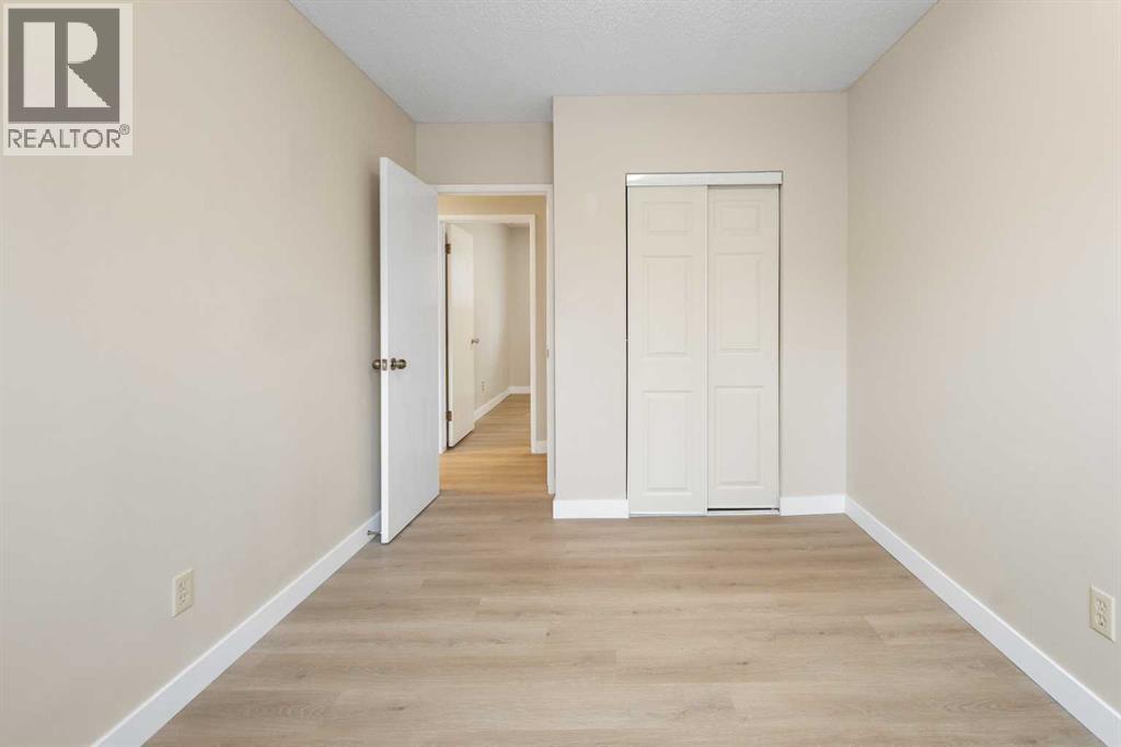 4823 Vanguard Road NW, Calgary, Alberta  T3A 0R5 - Photo 13 - A2302774