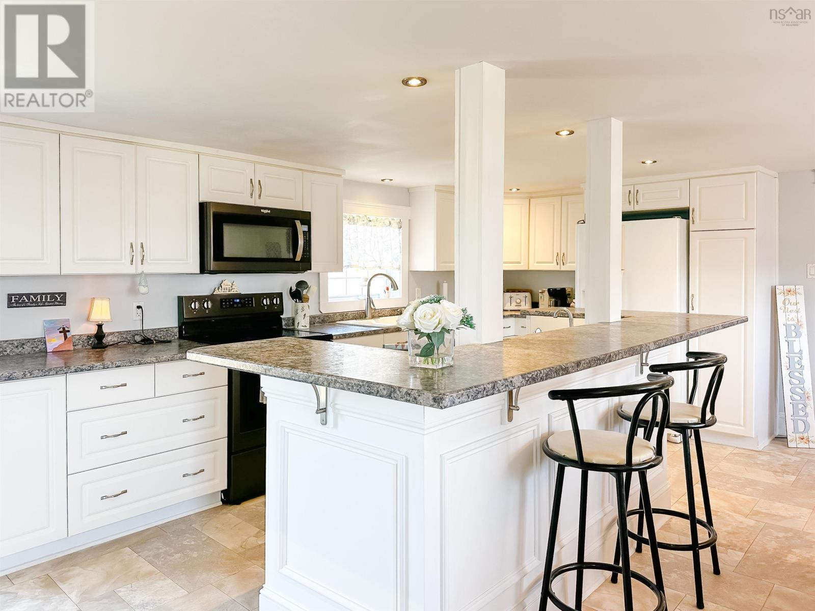 5692 Highway 221, Woodville, Nova Scotia  B0P 1V0 - Photo 5 - 202607019