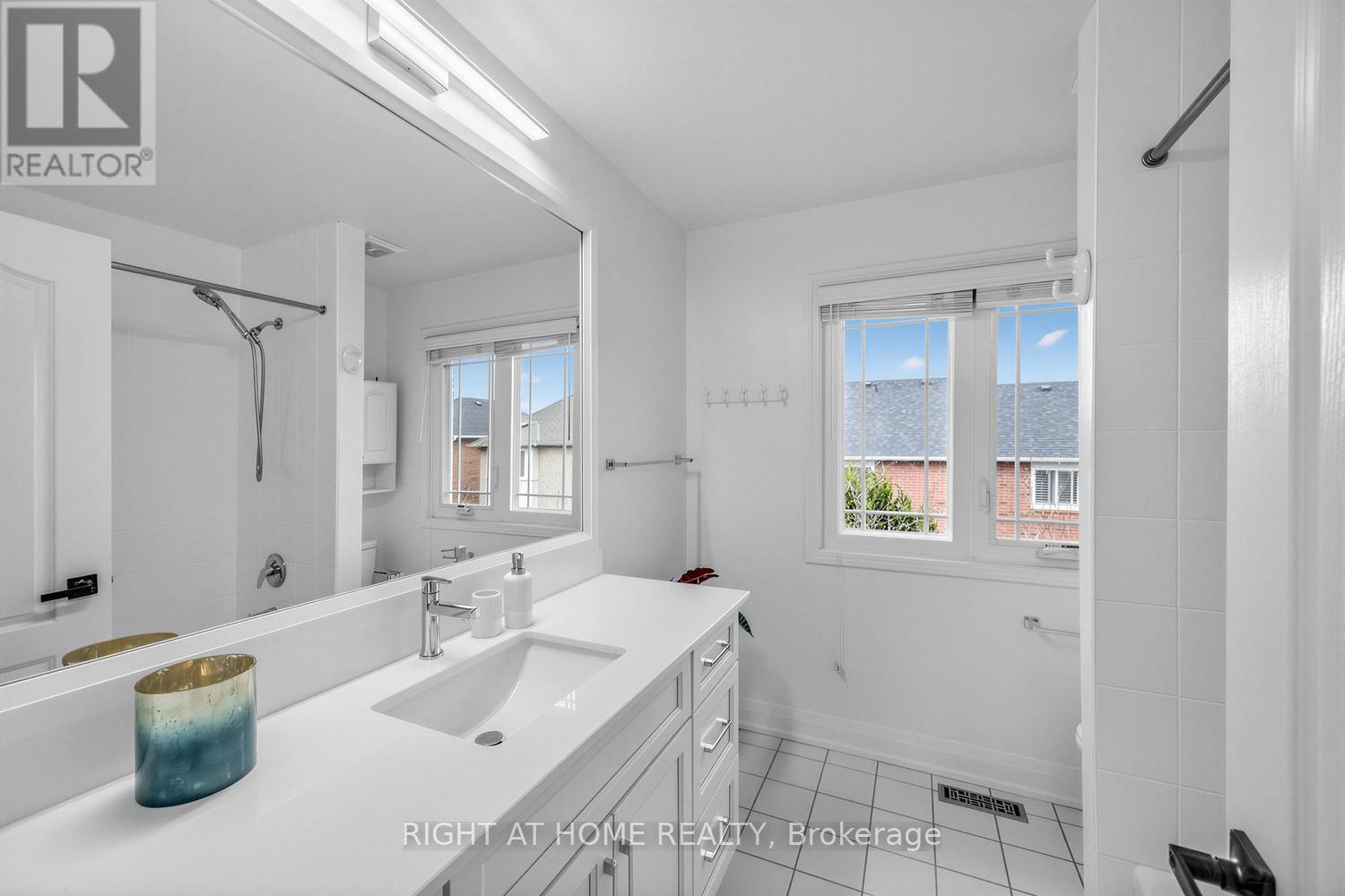 3162 Rock Harbour Road, Mississauga, Ontario  L5B 4G7 - Photo 30 - W13013892