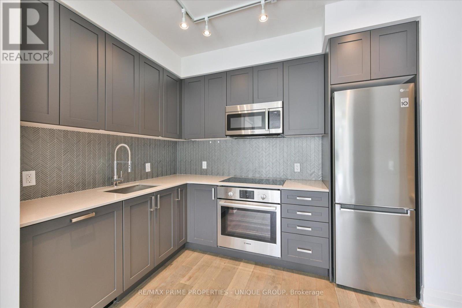 322 - 293 The Kingsway, Toronto, Ontario  M9K 3A9 - Photo 11 - W13013894