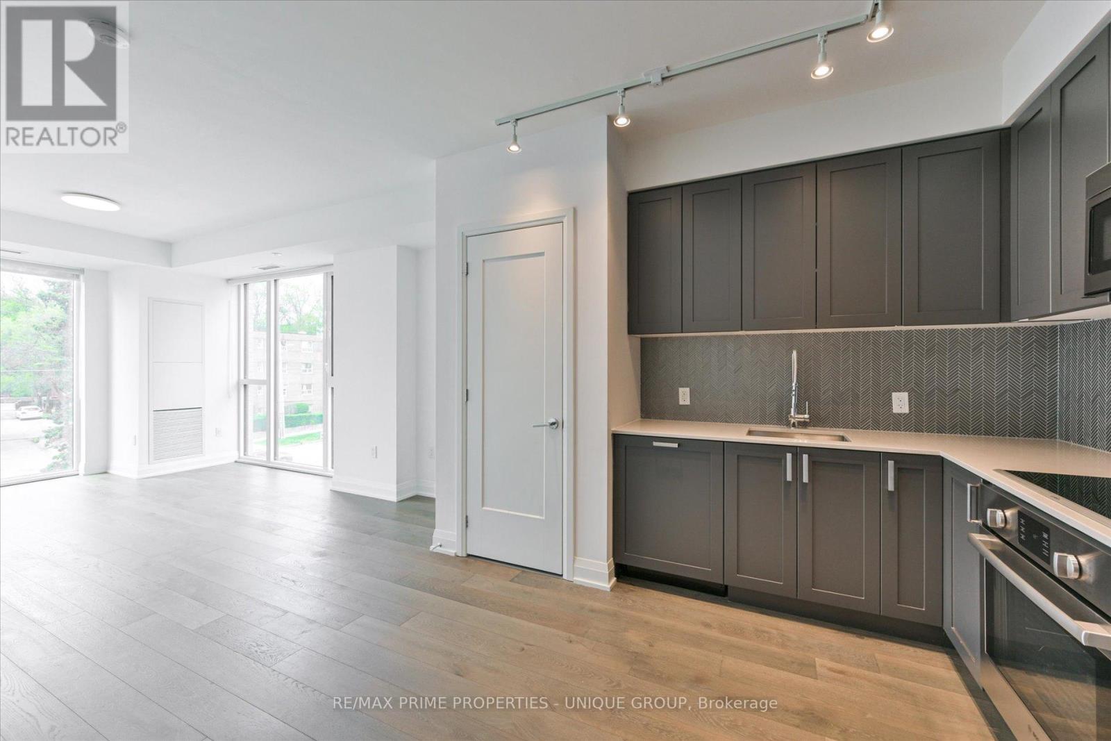 322 - 293 The Kingsway, Toronto, Ontario  M9K 3A9 - Photo 9 - W13013894