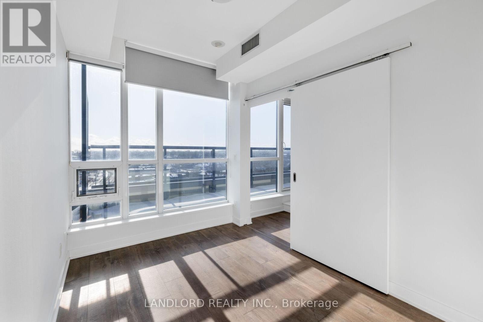 905 - 11 Superior Avenue, Toronto, Ontario  M8V 0A7 - Photo 22 - W13013926