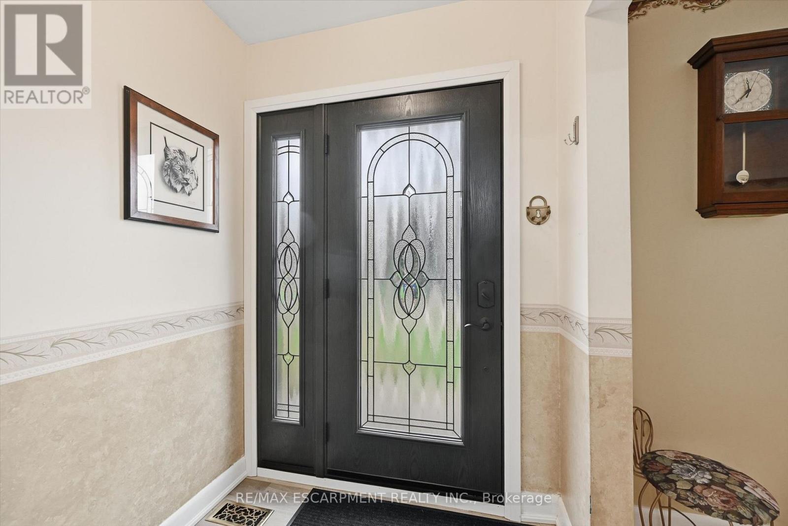 2191 Mount Royal Avenue, Burlington, Ontario  L7P 1R7 - Photo 5 - W13013950